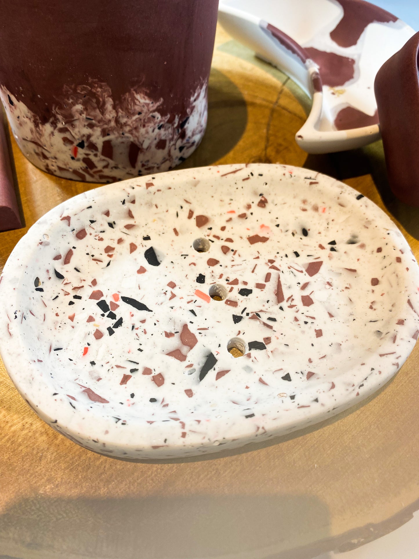 Soap dish - Burgundy mix