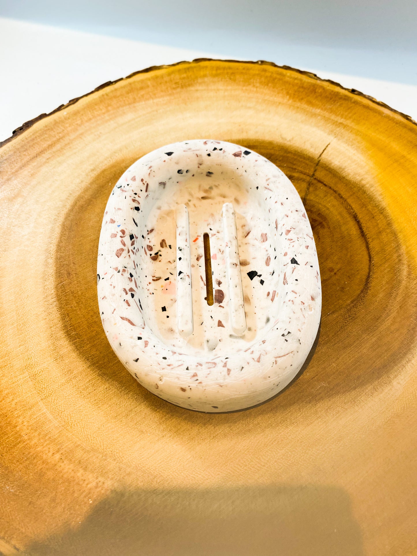 Soap dish - Burgundy mix